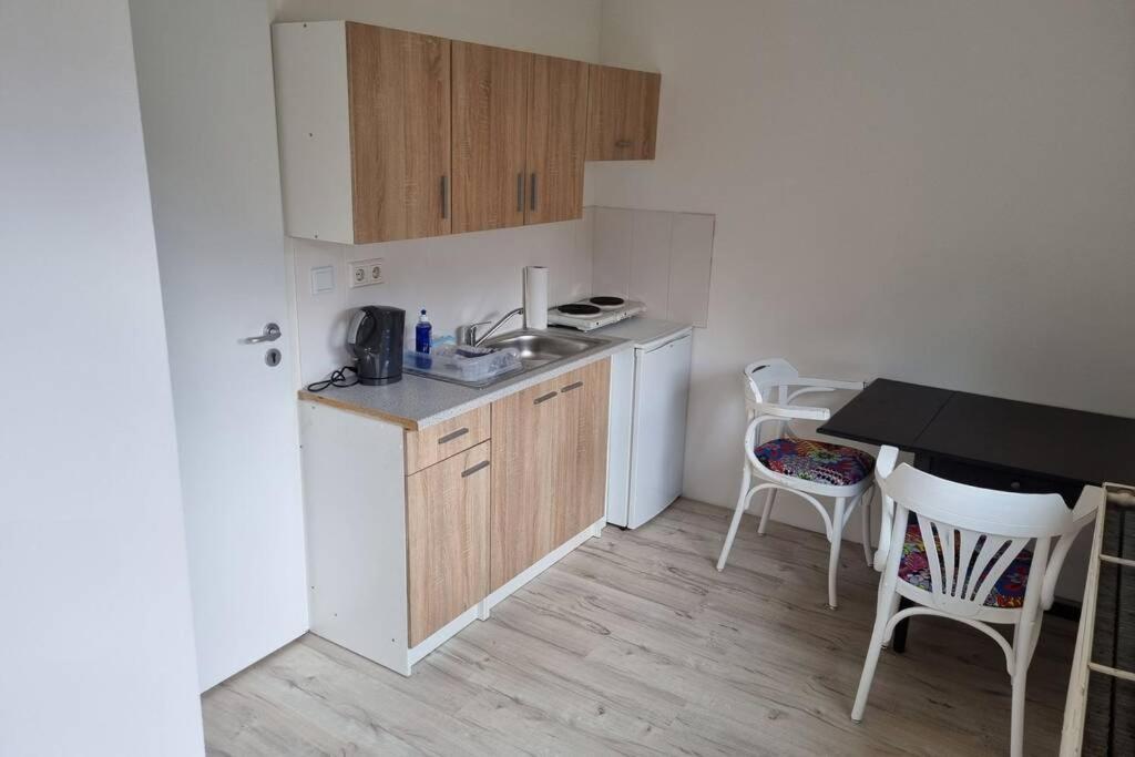 Ferienwohnung/monteurwohnung Alte Garage *