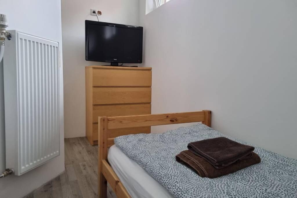 Ferienwohnung/monteurwohnung Alte Garage Apartment Ahnatal